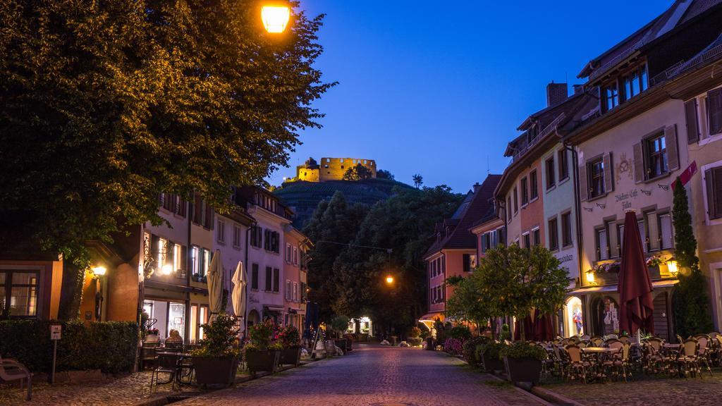 Die Krone Staufen Exterior foto