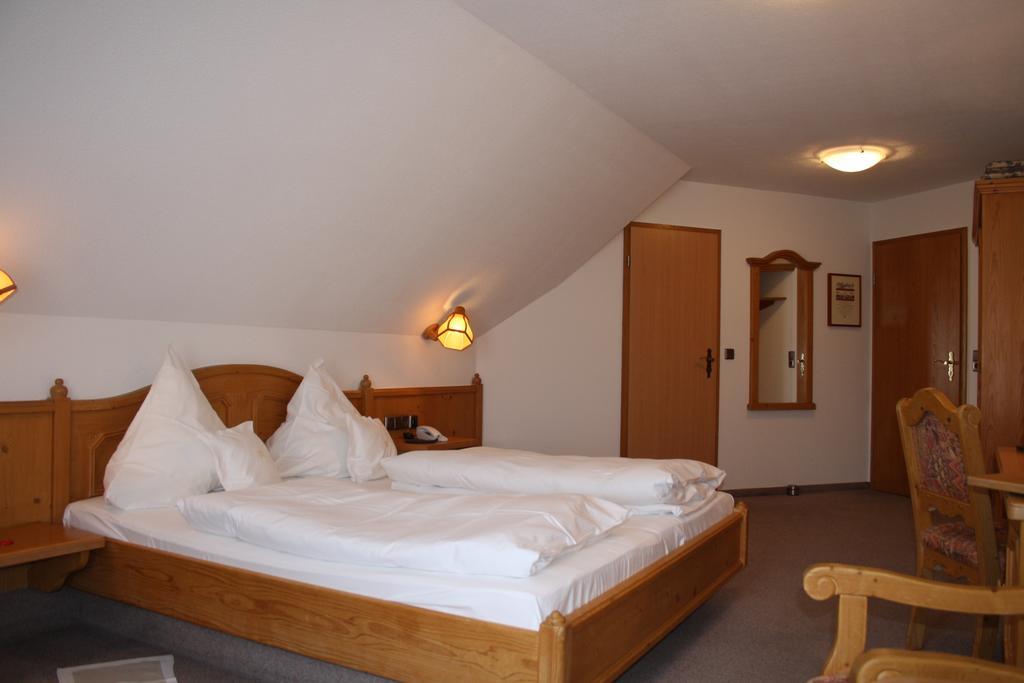 Die Krone Staufen Habitación foto